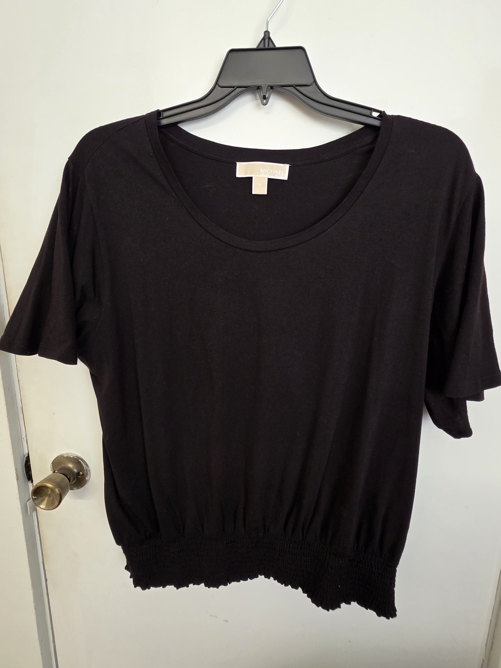 Michael Kors Black Short Sleeve Smocked-Hem Tee